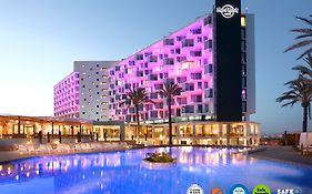 Hard Rock Hotel Ibiza Platja d'en Bossa Exterior photo
