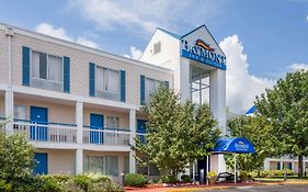 Baymont By Wyndham Peoria Hotell Exterior photo