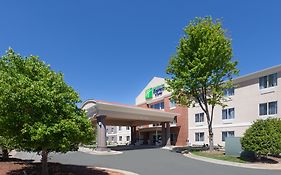 Holiday Inn Express Hotel & Suites Mebane, An Ihg Hotel Exterior photo