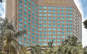 Shangri-La Surabaya Hotell Exterior photo