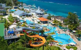 Beaches Ocho Rios Hotell Exterior photo