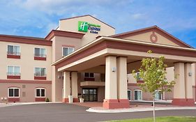 Holiday Inn Express Hotel & Suites Antigo, An Ihg Hotel Exterior photo