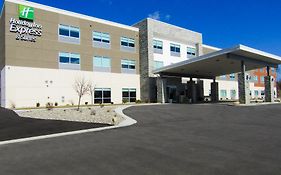 Holiday Inn Express & Suites Coldwater, An Ihg Hotel Exterior photo