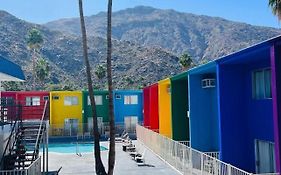 Delos Reyes Palm Springs Motel Exterior photo