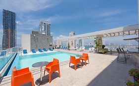 Hampton By Hilton Cartagena Hotell Exterior photo