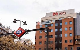 Ibis Madrid Centro Las Ventas Hotell Exterior photo