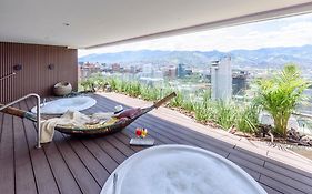 Diez Hotel Categoria Colombia Medellín Exterior photo