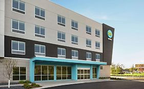 Tru By Hilton Duluth Mall Area Hotell Exterior photo