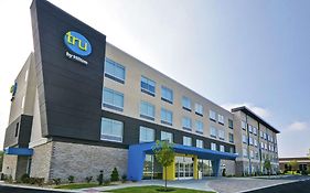 Tru By Hilton Beavercreek Dayton Hotell Fairborn Exterior photo