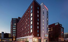 Hampton By Hilton Belfast City Centre Hotell Exterior photo