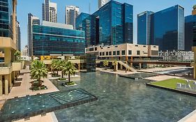 Doubletree By Hilton Dubai - Business Bay Hotell Exterior photo