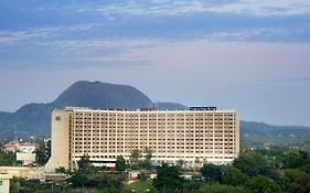 Transcorp Hilton Abuja Hotell Exterior photo