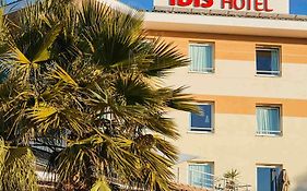 Ibis La Ciotat Hotell Exterior photo