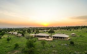 Serengeti Malaika Luxury Camp Villa Exterior photo