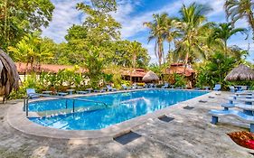 Atlantida Lodge Cahuita Exterior photo