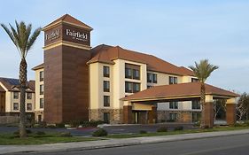 Fairfield By Marriott Inn & Suites Fresno Riverpark Exterior photo