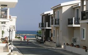 Philippou Beach Villas & Apartments Lárnaka Exterior photo