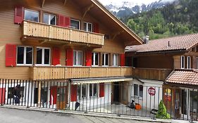 Valley Hostel Lauterbrunnen Exterior photo