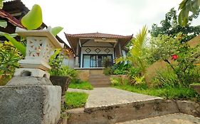 Warung Ary & Home Stay Amed Exterior photo