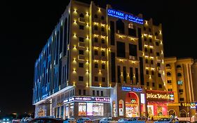 City Park Hotel Apartments Muskat Exterior photo