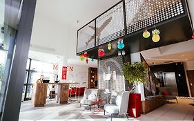 Ibis Luxembourg Aeroport Hotell Exterior photo