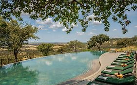 Melia Serengeti Lodge Exterior photo