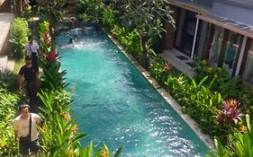 The Light Bali Villas Kerobokan Exterior photo