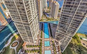 Large Suites In Hotel W With Bay Views Miami Exterior photo