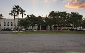 Hampton Inn & Suites Pensacola I-10 N At University Town Plaza Exterior photo