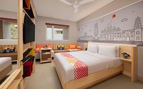 Ginger Ahmedabad Vastrapur Hotell Exterior photo