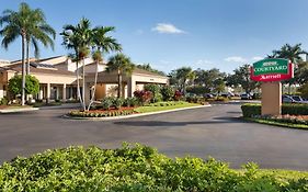 Courtyard Fort Myers Cape Coral Hotell Exterior photo