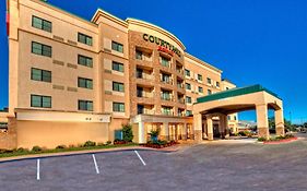 Courtyard By Marriott Midland Hotell Exterior photo