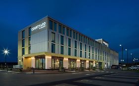 Courtyard By Marriott Inverness Airport Hotell Exterior photo