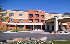 Courtyard By Marriott Hamilton Hotell Exterior photo