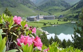 Apartaments Vall De Nuria Queralbs Exterior photo