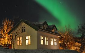 Kabelvåg Feriehus&Camping Hotell Room photo