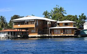 M&M'S Residencias Bocas del Toro Exterior photo