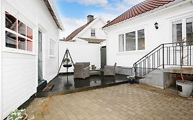 Mandal Privat Romutleie Leilighet Exterior photo