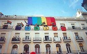 Gay Hostal Puerta Del Sol Madrid Hotell Exterior photo