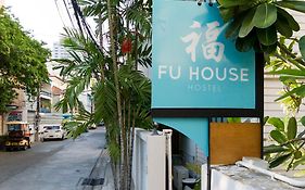 Fu House Hostel Bangkok Exterior photo