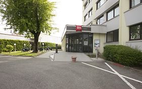 Ibis Chambery Hotell Exterior photo