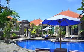 Taman Damai Bungalow Hotell Tanjung Benoa Exterior photo