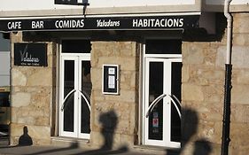 Hostal Valadares Noia Exterior photo