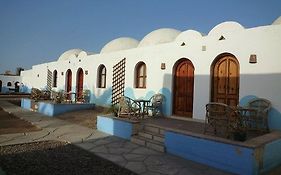 Dolphin Camp Vandrerhjem Dahab Exterior photo