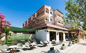 Nura Santa Ponsa Pins Hotell Exterior photo