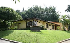 Hotel Poblado Campestre Medellín Exterior photo