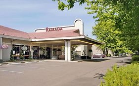 Ramada By Wyndham Portland Airport Hotell Exterior photo