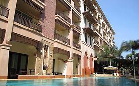 Wannara Hotel Hua Hin Exterior photo