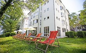 Domizil Tuebingen Hotell Exterior photo