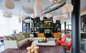 Citizenm Paris Charles De Gaulle Airport Hotell Roissy-en-France Exterior photo